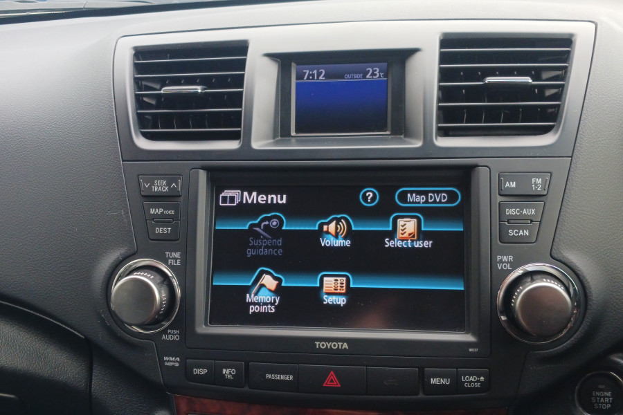 2012 Toyota Kluger GSU40R Grande SUV Image 13