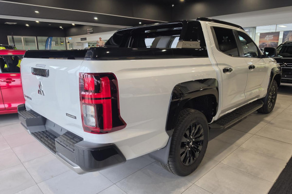 2026 Mitsubishi Triton MV GSR Ute Image 4