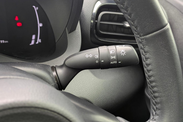 2024 Toyota Yaris Cross MXPJ10R GX SUV Image 19