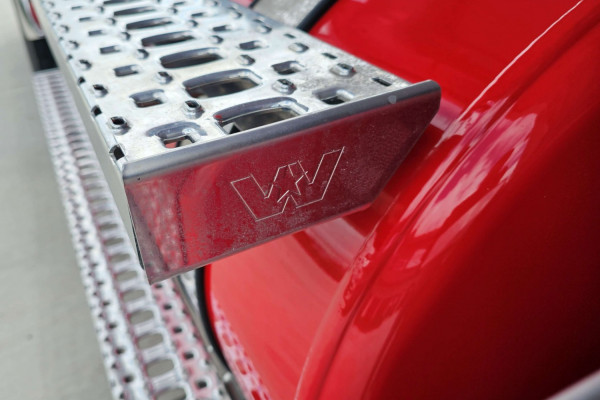 2024 Western Star 48x Cab Chassis Image 13
