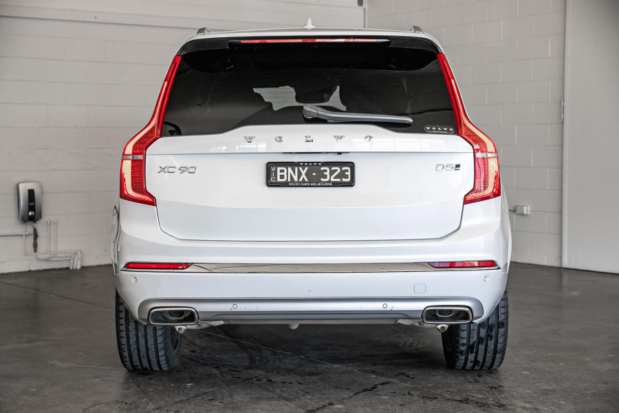 2020 Volvo XC90 L Series D5 Inscription SUV Image 8