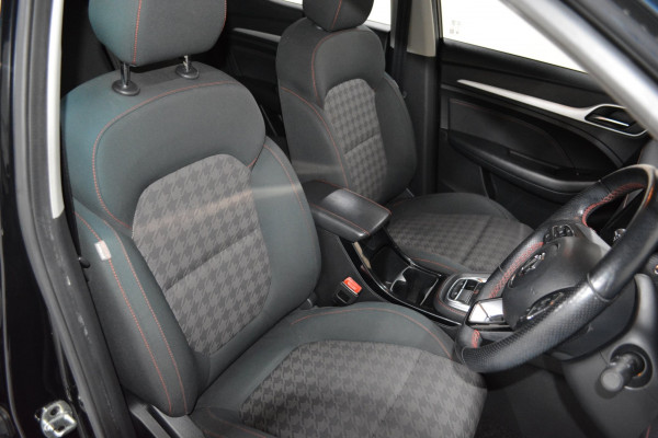 2022 MG ZST S13 Core SUV Image 12