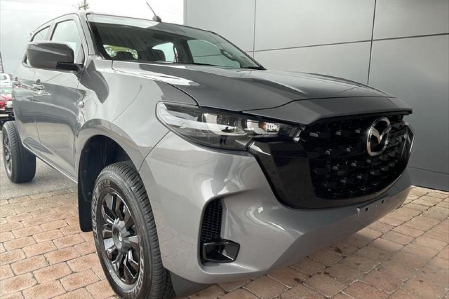 2025 Mazda BT-50  XT Cab Chassis Image 15