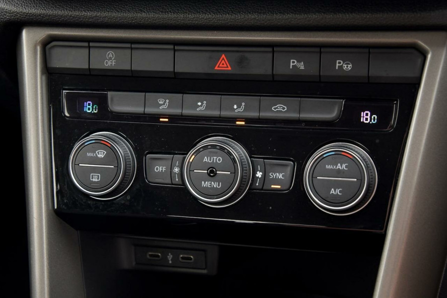 2021 MY22 Volkswagen T-Roc A11 110TSI Style SUV Image 17
