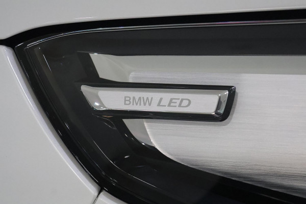 2025 BMW X1 U11 sDrive18i SUV image 3