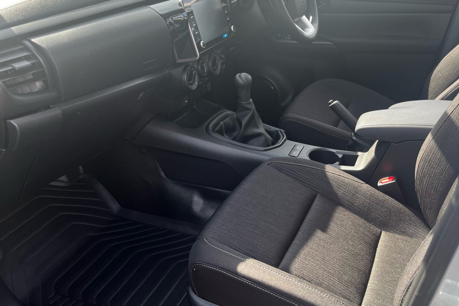 2025 Toyota HiLux GUN126R SR Manual 4x4 Cab Chassis Image 9