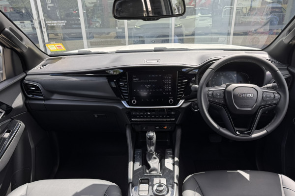 2026 Isuzu MU-X RJ LS-T SUV Image 11
