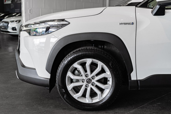 2022 Toyota Corolla Cross MXGH15R GXL SUV Image 6