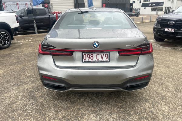 2021 BMW 7 Series G11 LCI Turbo 740i Sedan Image 5