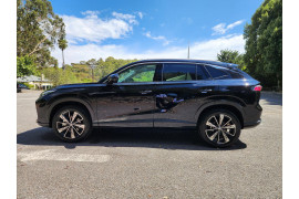 2024 MY24.5 MG HS AS33 Essence SUV
