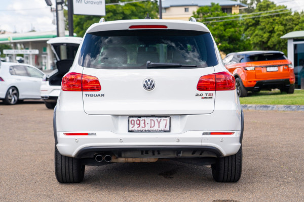 2015 Volkswagen Tiguan 5N  155TSI R-Line Wagon Image 5