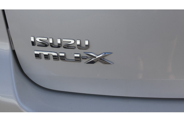 2016 MY15.5 Isuzu MU-X UC MY15.5 LS-U 4X2 SUV Image 7