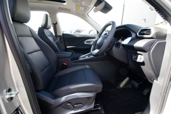 2025 MG ZS ZS32 Essence SUV Image 12