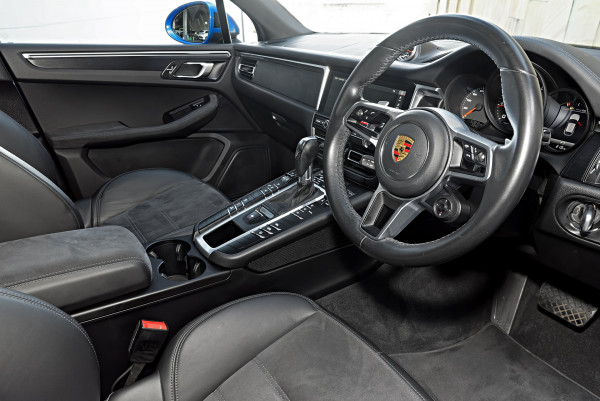 2020 MY21 Porsche Macan 95B GTS SUV image 7
