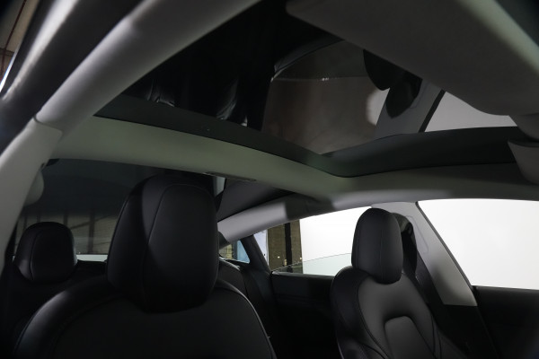 2023 Tesla Model 3  Rear-Wheel Drive Sedan image 21