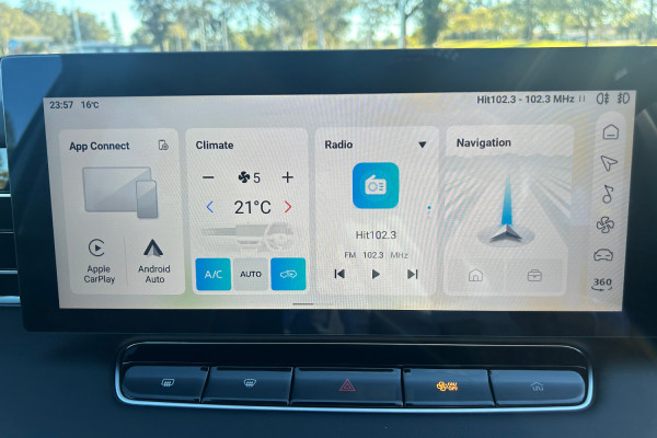 2025 MG HS AS33H Essence Hybrid+ SUV Image 13