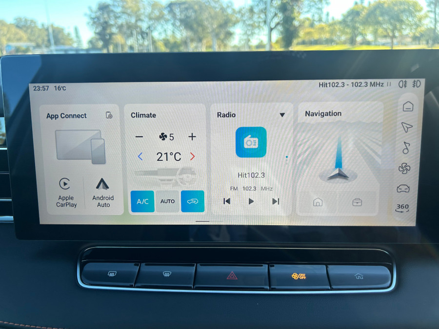 2025 MG HS AS33H Essence Hybrid+ SUV Image 13