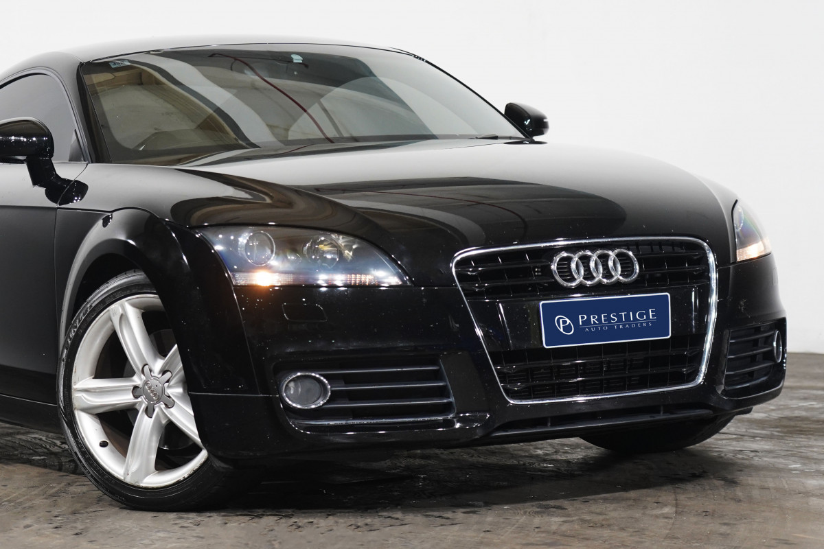 2010 Audi Tt 2.0 Tfsi Coupe Image 2
