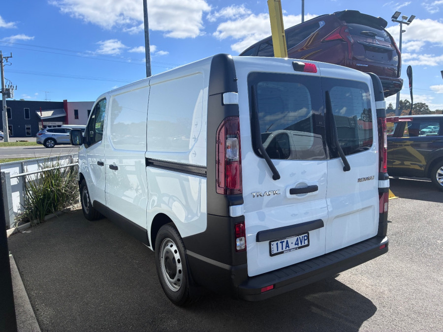 2026 Renault Trafic X82 Pro Van Image 7