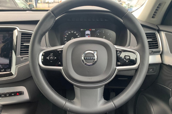 2019 Volvo XC90 L Series D5 Momentum Suv Image 4