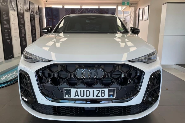 2026 MY25 Audi Q5 GU e-hybrid 270kW Hatch Image 7
