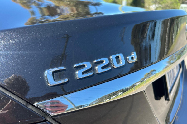 2017 Mercedes-Benz C-Class W205 C220 CDI Sports Sedan Image 13