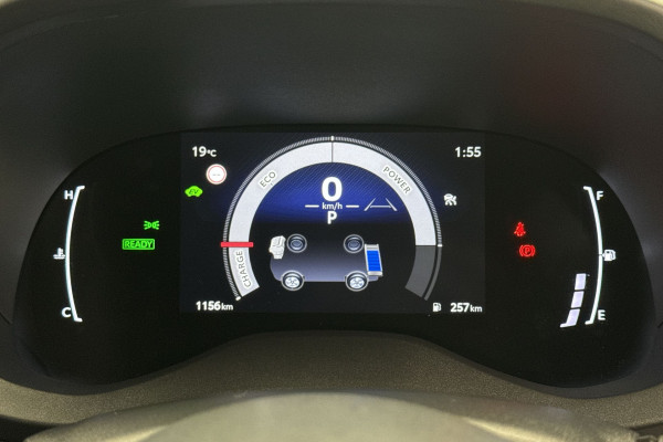 2025 Toyota Yaris MXPH10R SX Hybrid Hatch Image 5