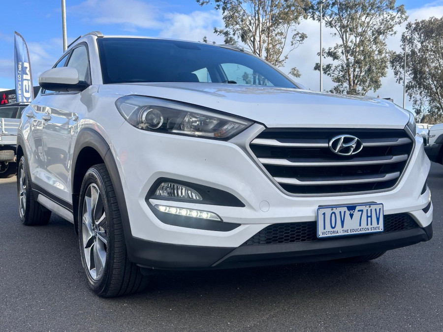 2017 Hyundai Tucson TLe Active X SUV Image 2