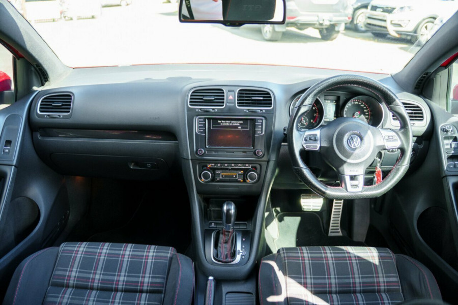 2013 MY14 Volkswagen Golf 7 GTI Hatch Image 17