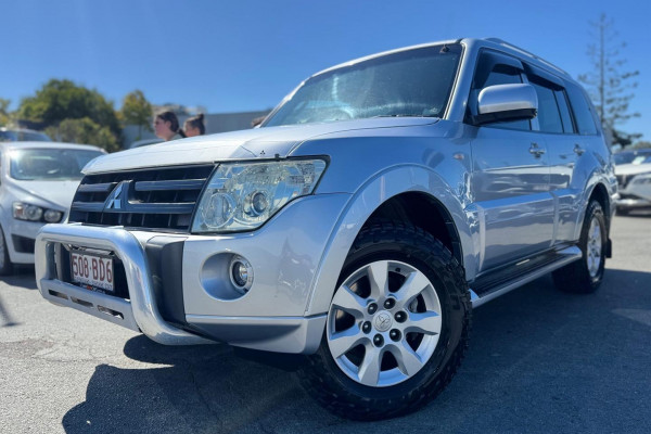 2010 Mitsubishi Pajero NT GLX SUV Image 2