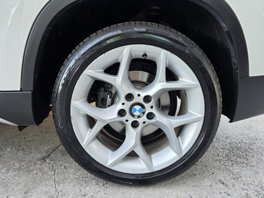 2014 MY15 BMW X1 E84 sDrive18d SUV Image 13