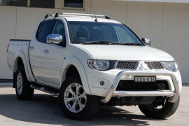 Mitsubishi Triton 4 X 4 MN MY14