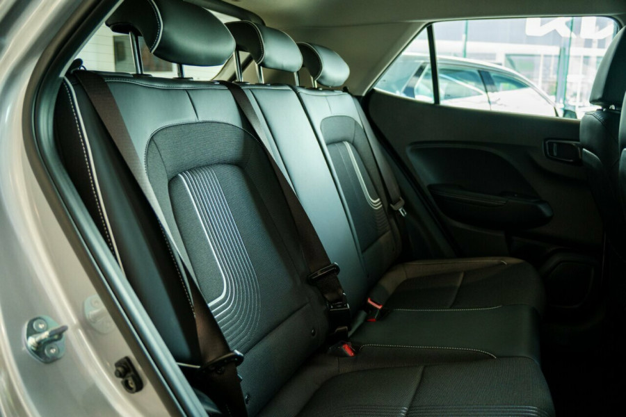 2026 Hyundai Venue QX.V5 Active SUV Image 9