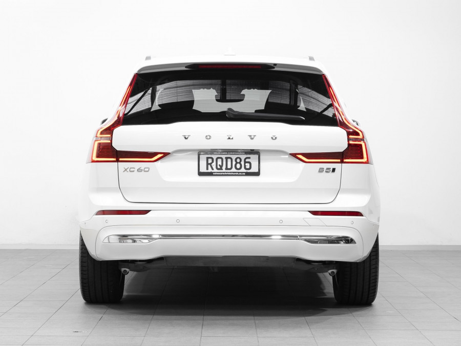 2026 Volvo XC60 UZ B5 Plus 2L Mild Hybrid AWD SUV Image 7