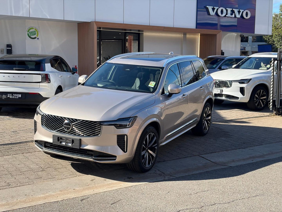 2025 MY26 Volvo XC90 L Series Plus B5 Bright SUV Image 1