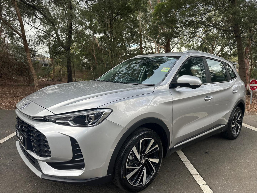 2026 MG ZS ZS32 Essence Hybrid+ SUV Image 2