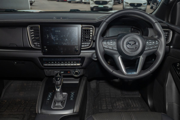2025 Mazda BT-50 TF GT Cab Chassis Image 6
