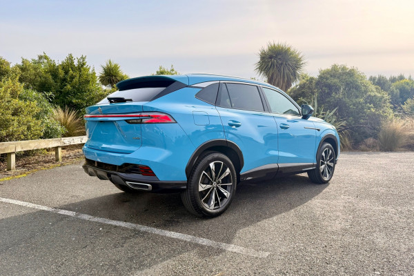 2026 MG HS Essence SUV Image 3