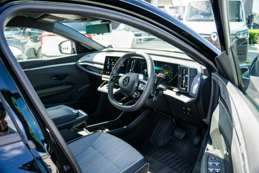 2024 Renault Megane E-Tech XCB Techno EV60 Wagon Image 16