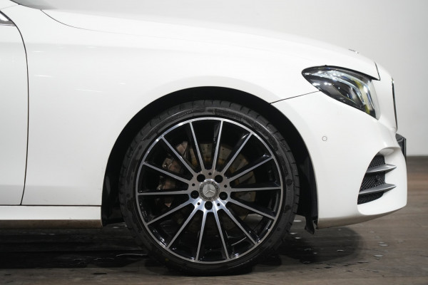 2017 Mercedes-Benz E-Class E300 Sedan image 5