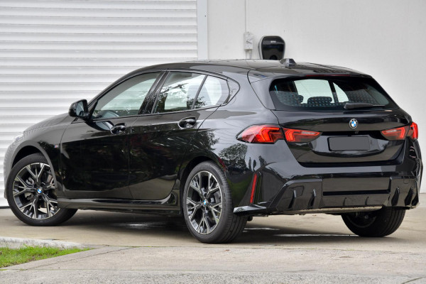 2025 BMW 1 Series F70 118 M Sport Hatch image 2