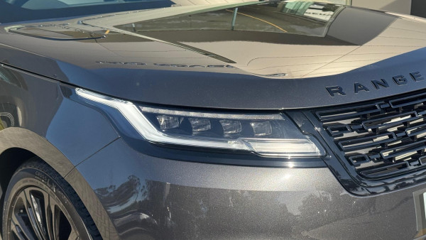 2024 MY25 Land Rover Range Rover Velar L560 P400 Dynamic HSE SUV image 4