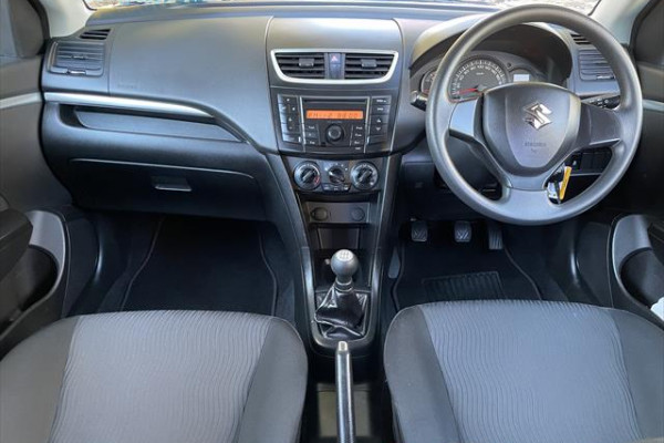 2013 Suzuki Swift GA Hatch Image 4