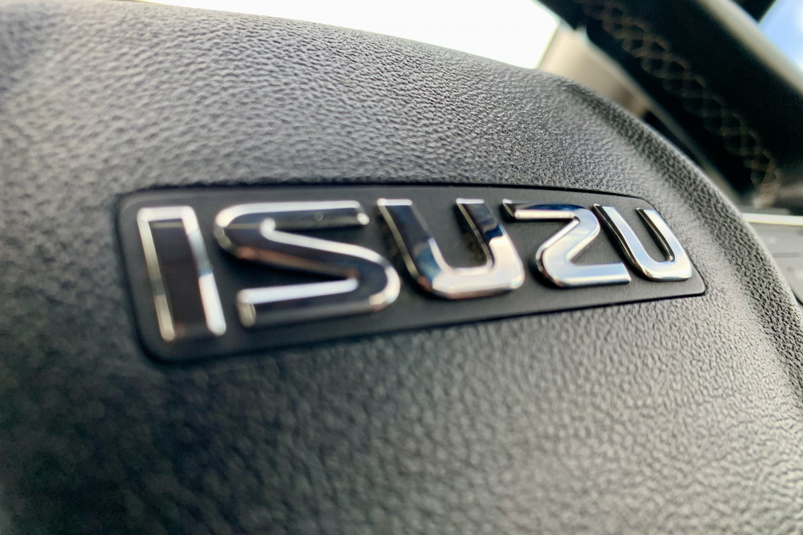 2024 Isuzu MU-X RJ LS-U SUV Image 18