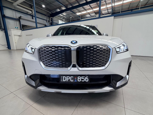 2024 BMW iX1 U11 xDrive30 M Sport SUV image 10