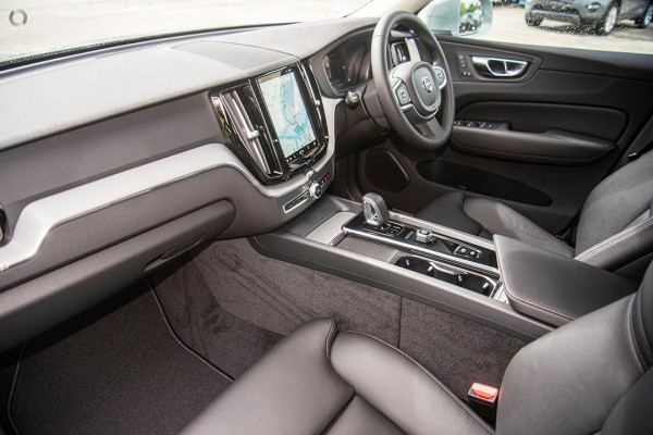 2024 Volvo XC60 UZ Plus B5 SUV Image 6