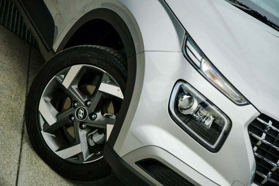 2025 Hyundai Venue QX.V5 Elite SUV Image 6