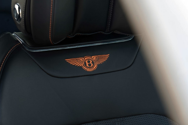 2020 Bentley Bentayga V8 SUV Image 11