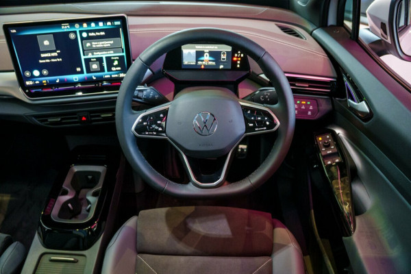 2025 Volkswagen ID. 4 E2 Pro SUV Image 9