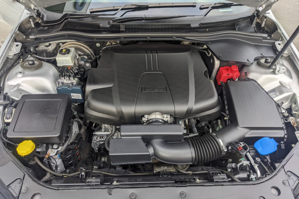2016 Holden Commodore VF II MY16 SV6 Sedan Image 4